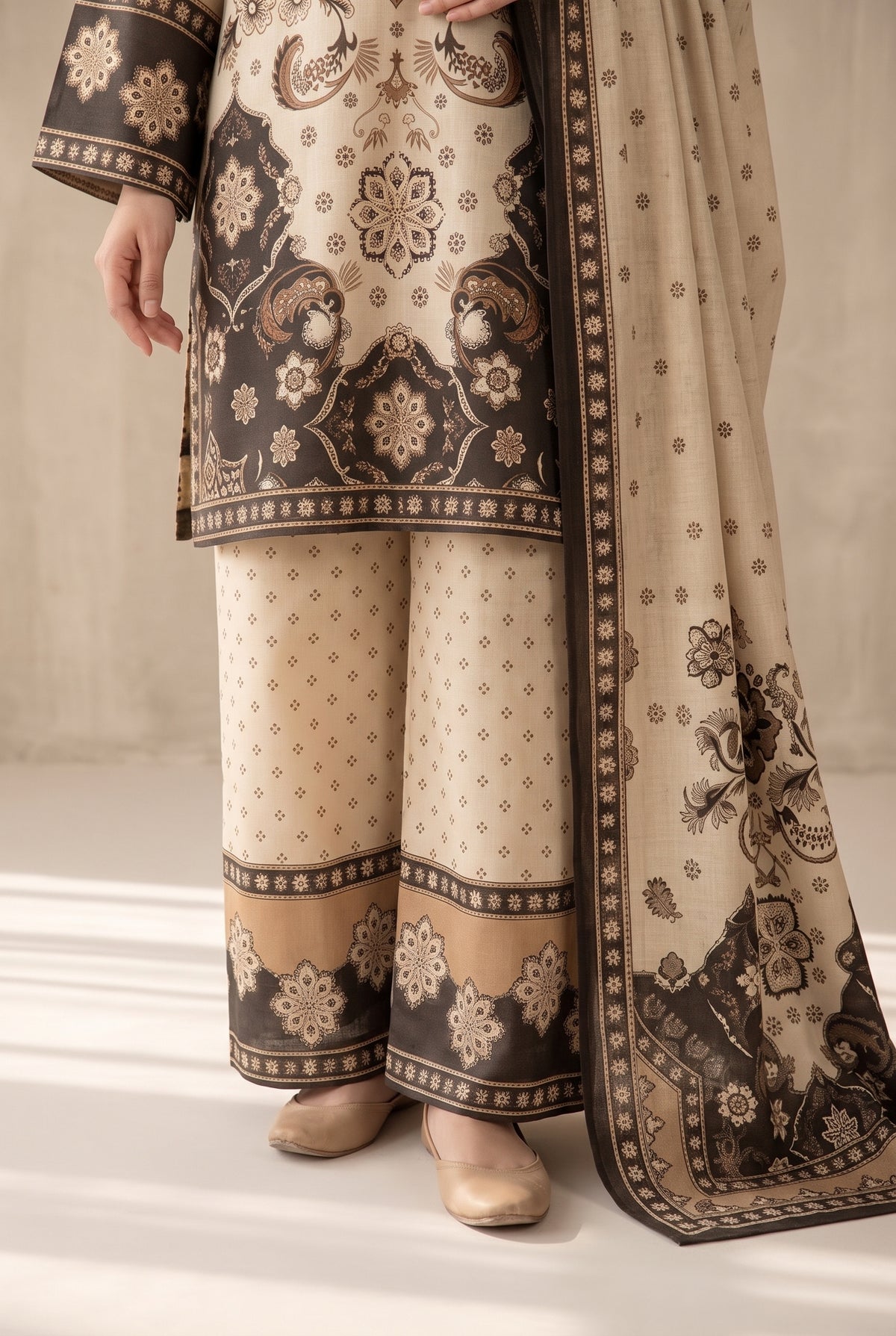 Sandal - Beige Poly Lawn 3 Piece Printed Suit