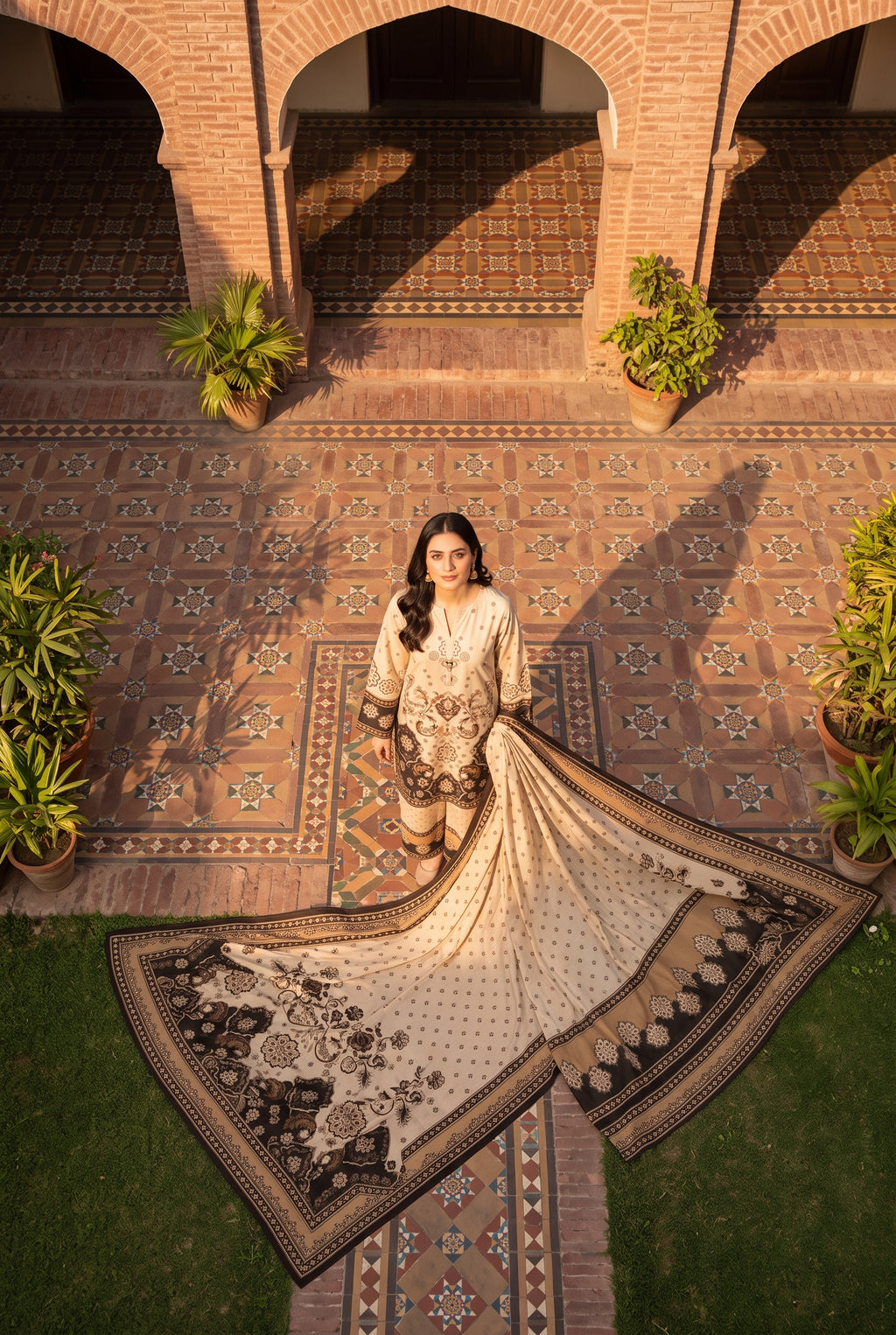 Sandal - Beige Poly Lawn 3 Piece Printed Suit