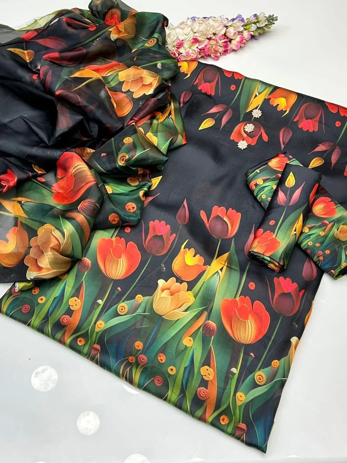 Black 3D Flowers digital printed silk 3-piece suit, image 2 of 2