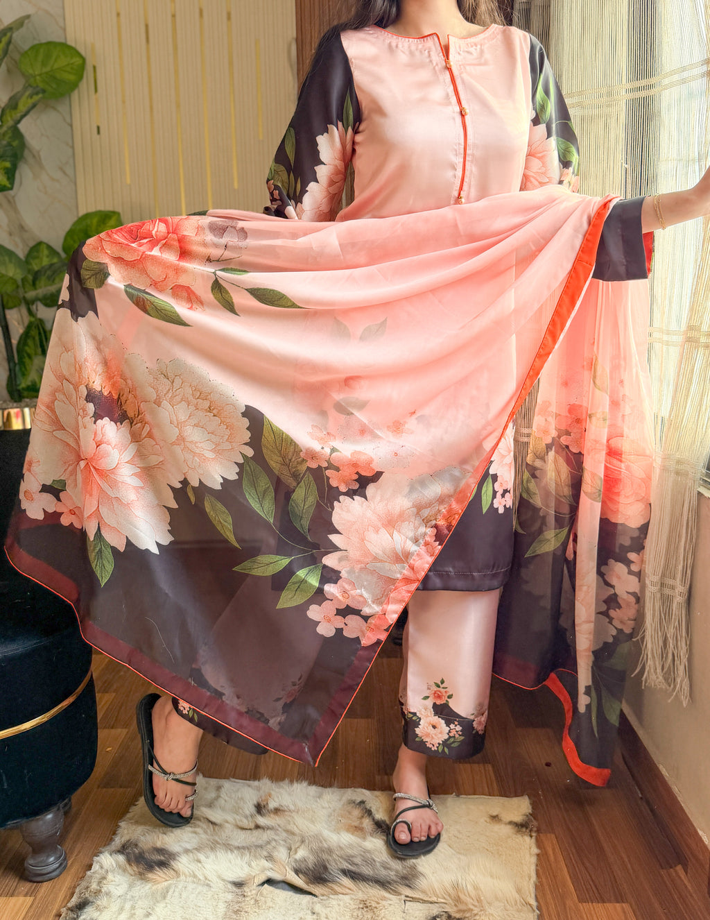 Black Roses digital printed silk 3-piece suit, image 4 of 4