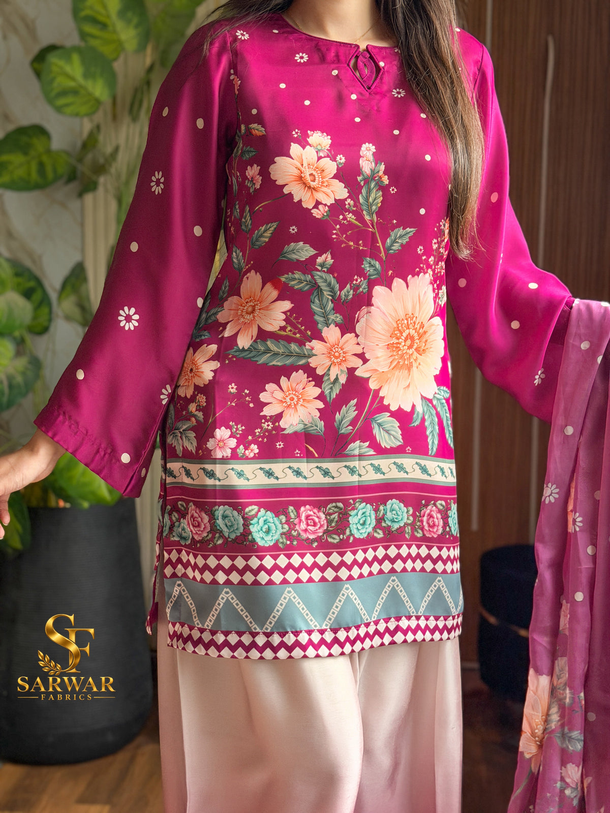 Fuchsia Grace Co-ord Set digital printed silk 3-piece suit, image 3 of 3