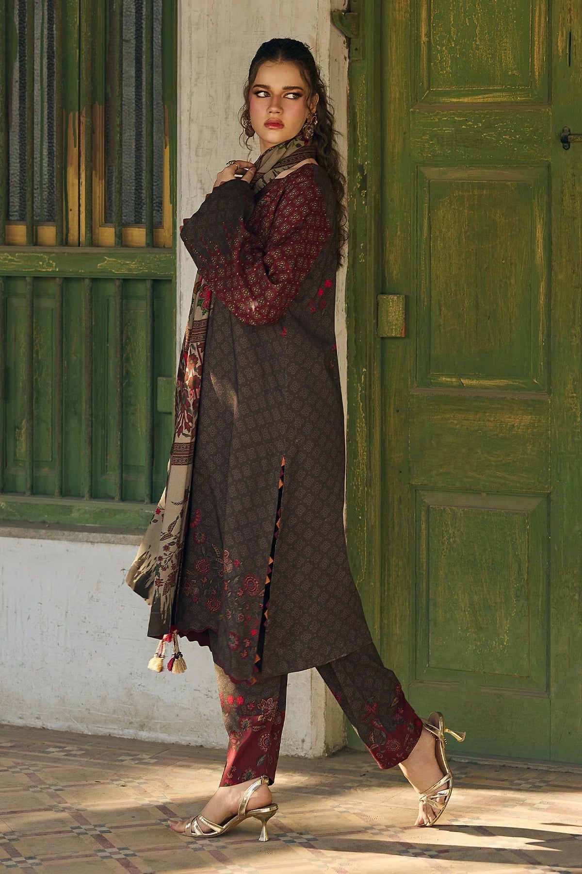 3PC Khadar Printed Suit with Shawl – GC-A34