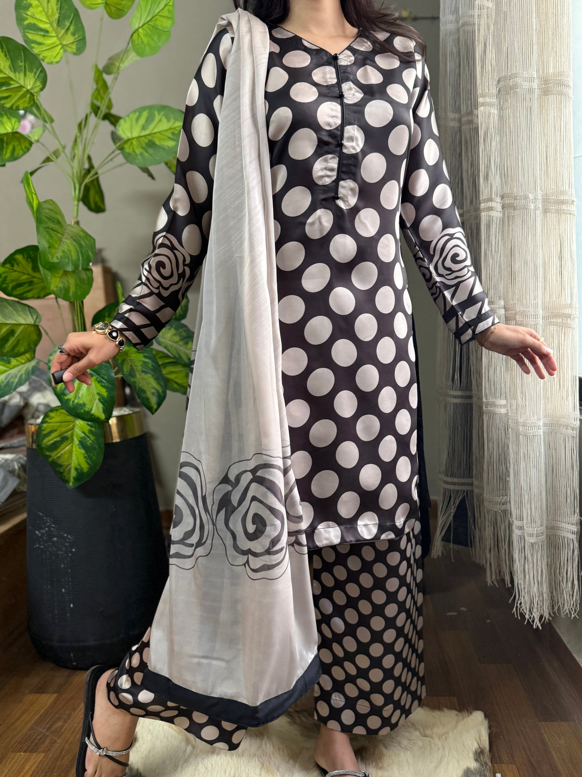 Model wearing a brown and white polka-dot suit with a grey dupatta – digital printed silk 3-piece suit