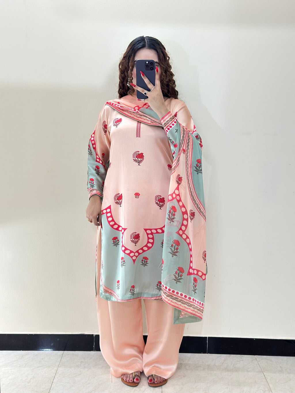 SBS digital printed silk 3-piece suit, image 2 of 9