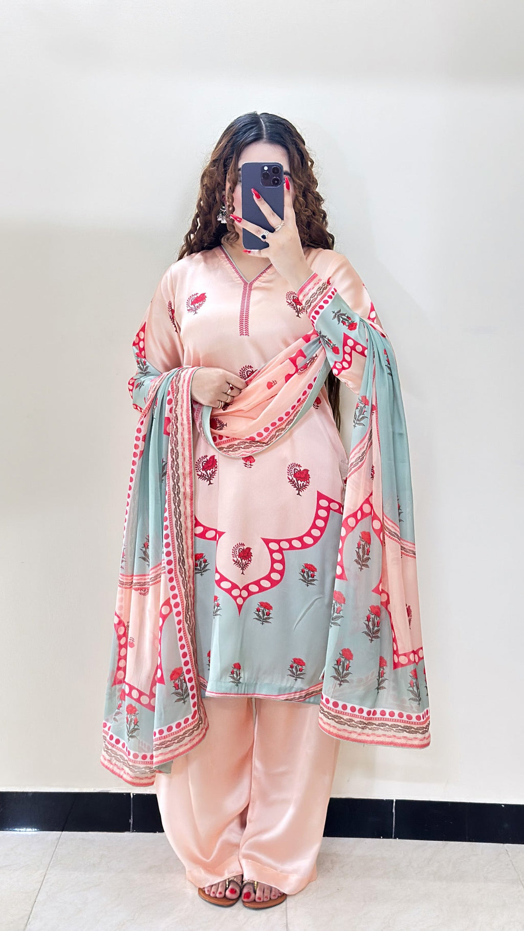 SBS digital printed silk 3-piece suit, image 9 of 9