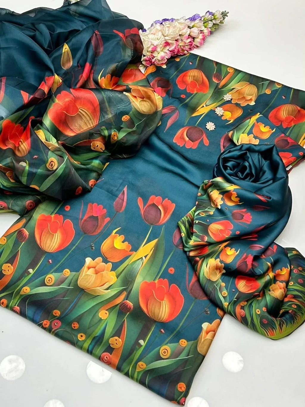 Zing 3D Flowers digital printed silk 3-piece suit, image 2 of 2